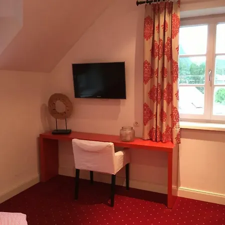 Roiderguetl Guest house 4*
