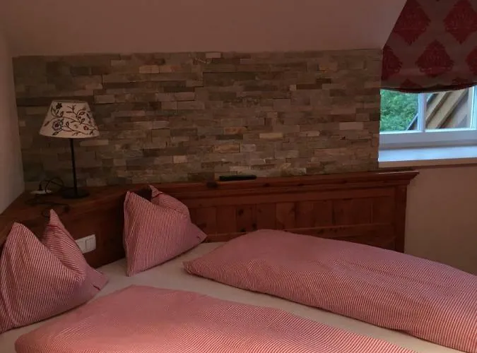 Konukevi Roiderguetl